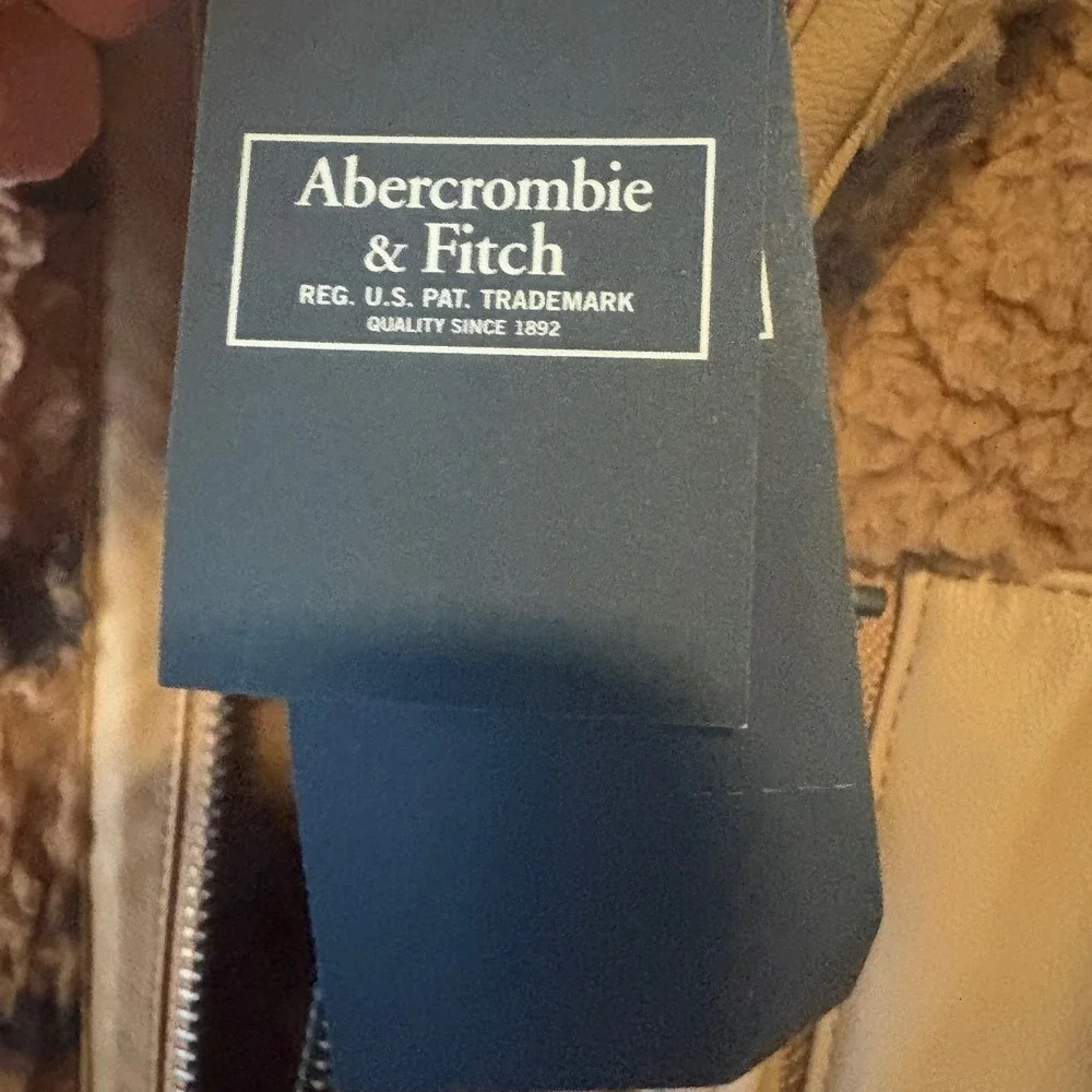 NWT Abercrombie & Fitch Leopard Print Sherpa Fleece‎ Zip Jacket Brown XL NEW - Picture 8 of 10